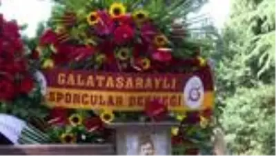 Galatasaray kurucusu Ali Sami Yen, kabri başında anıldı Galatasaray kurucusu Ali Sami Yen, kabri başında anıldı