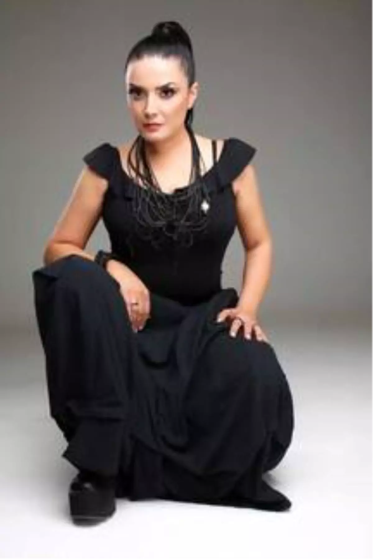 Gülşah Tanrıöver'in yeni şarkısına Mustafa Ceceli dokunuşu