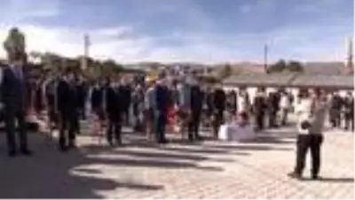 Hayırseverler tarafından yaptırılan ortaokul açıldı Hayırseverler tarafından yaptırılan ortaokul açıldı