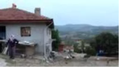Son dakika haberi: Kızı kandırılarak dağa kaçırılan anne, umudunu koruyor Son dakika haberi: Kızı kandırılarak dağa kaçırılan anne, umudunu koruyor