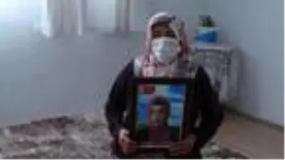 Son dakika haberi: Kızı kandırılarak dağa kaçırılan anne, umudunu koruyor Son dakika haberi: Kızı kandırılarak dağa kaçırılan anne, umudunu koruyor