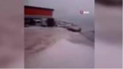 Son dakika haberleri! Aniden gökyüzü karardı, başlayan dolu ile yerler beyaza büründü Son dakika haberleri! Aniden gökyüzü karardı, başlayan dolu ile yerler beyaza büründü