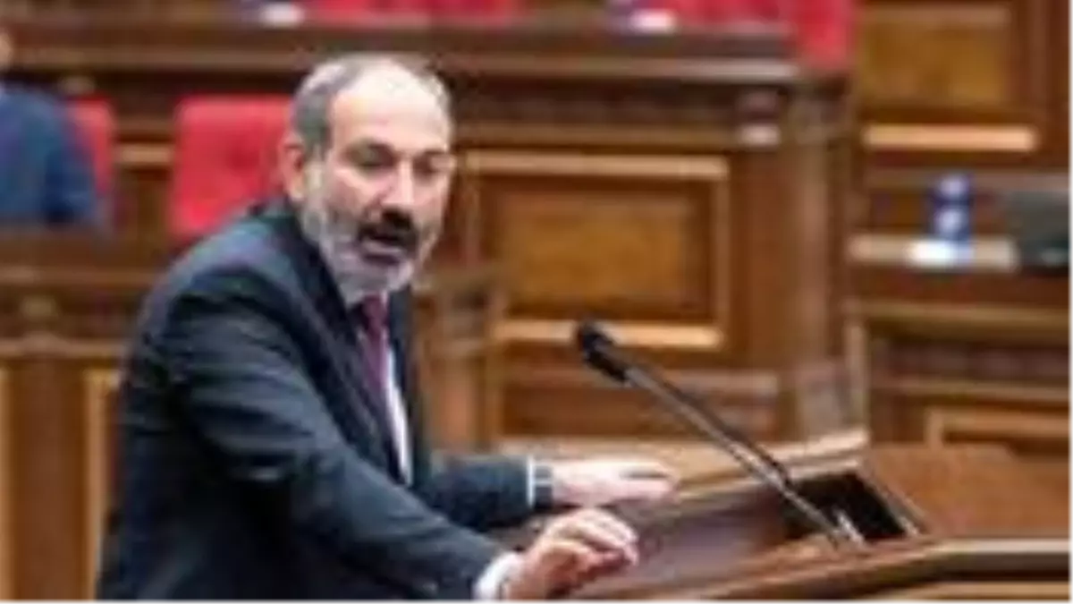 Moskova'da görüşmeler devam ederken Paşinyan'dan skandal çağrı: Dünya Dağlık Karabağ'ı tanımalı