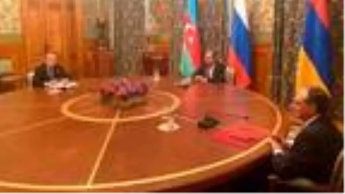 Moskova'daki Dağlık Karabağ zirvesinden ilk fotoğraf