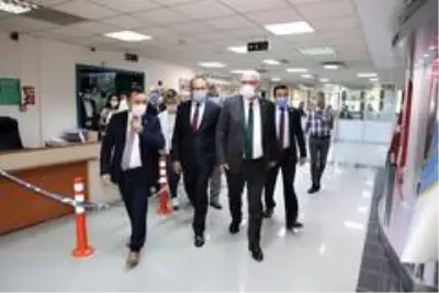 Müsavat Dervişoğlu'ndan Başkan Akın'a ziyaret Müsavat Dervişoğlu'ndan Başkan Akın'a ziyaret