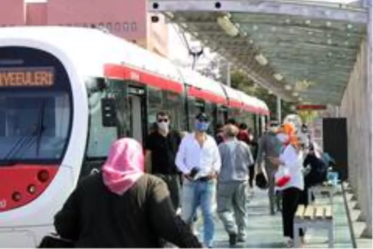 Tramvay yolcu sayıları pandemi döneminde 5 milyondan fazla azaldı