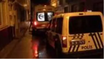 Yaptığı yemeği yemedi diye eşini bıçakladı Yaptığı yemeği yemedi diye eşini bıçakladı