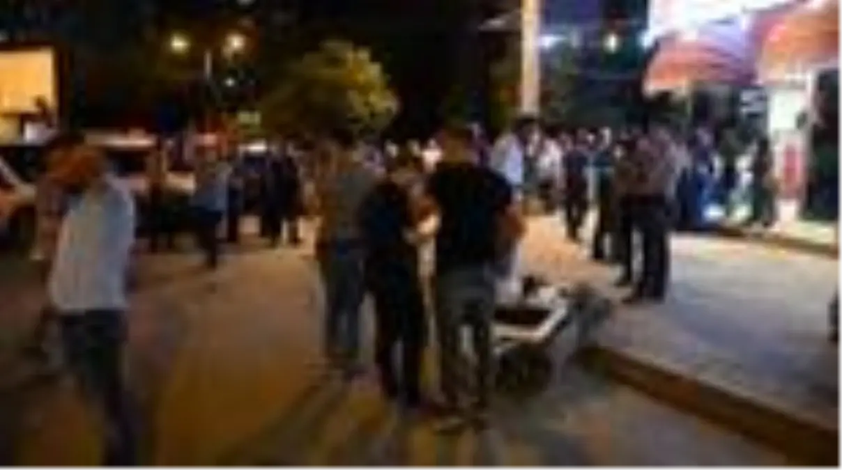 Son Dakika Adana Da Borekciye Silahli Saldiri 2 Yarali Adana