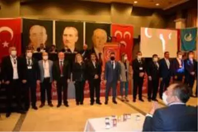 Ayvalık MHP'de Mehmet Sıray güven tazeledi