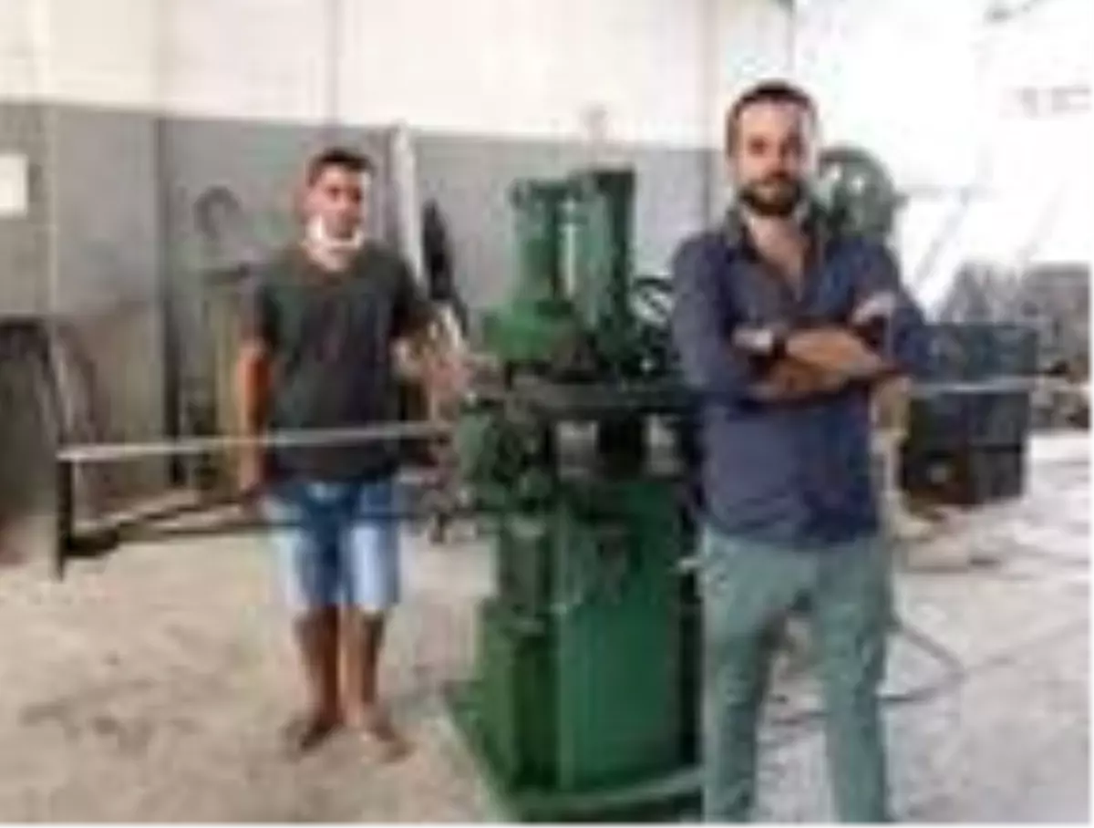 Engelli Mehmet için dizayn ettiği makineyle, üretimini artırdı
