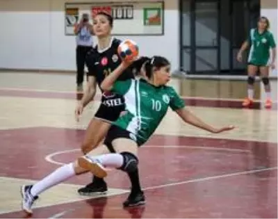 Kadınlar Hentbol Süper Ligi: Sivas Belediyespor: 22 - Kastamonu Belediyesi: 38 Kadınlar Hentbol Süper Ligi: Sivas Belediyespor: 22 - Kastamonu Belediyesi: 38