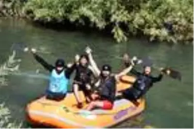Beytüşşebap'taki rafting yarışması sona erdi (2) Beytüşşebap'taki rafting yarışması sona erdi (2)