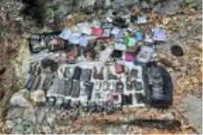 Irak'ın kuzeyinde terör örgütü PKK'ya ait silah ve mühimmat ele geçirildi Irak'ın kuzeyinde terör örgütü PKK'ya ait silah ve mühimmat ele geçirildi