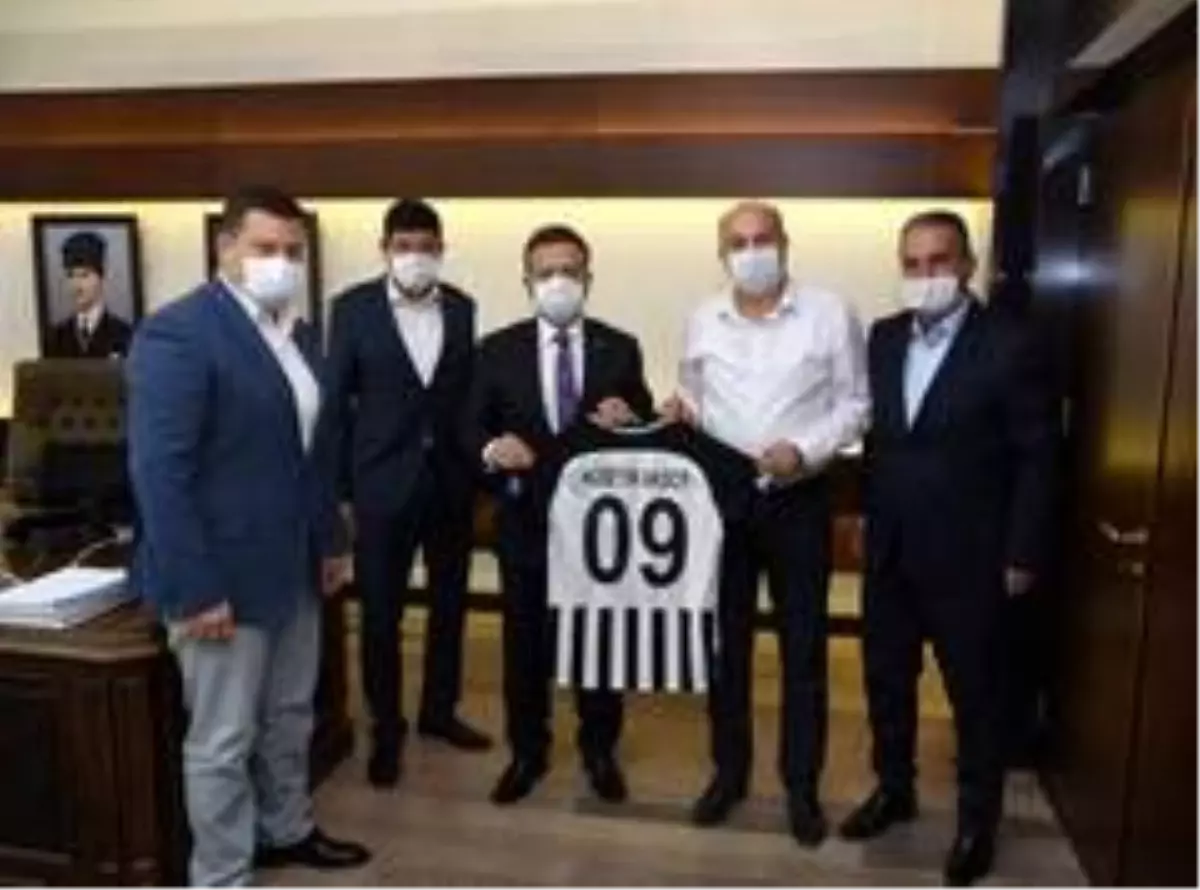 Nazilli Belediyespor ve Başkan Özcan'dan Vali Aksoy'a ziyaret