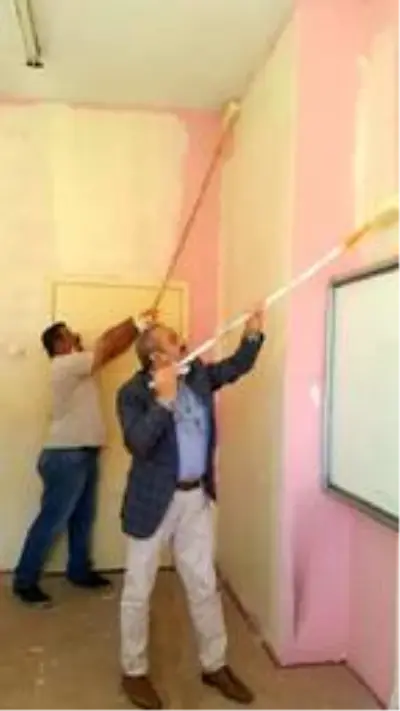 Şavşat'ta okullarda hazırlık Şavşat'ta okullarda hazırlık