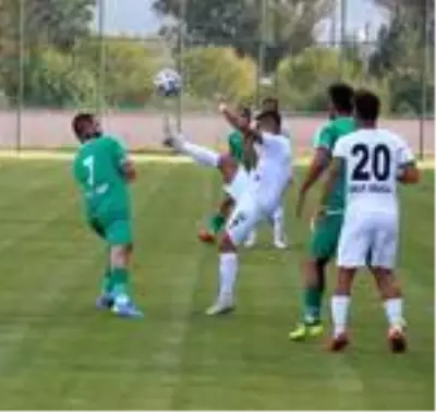 TFF 2. Lig: Sivas Belediyespor: 0 Serik Belediyespor: 0