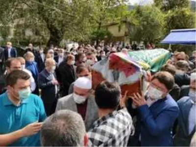 TBMM Adalet Komisyonu Başkanı Tunç'un acı günü TBMM Adalet Komisyonu Başkanı Tunç'un acı günü