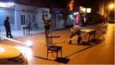 Adana'da iki kişi silahlı saldırıda yaralandı Adana'da iki kişi silahlı saldırıda yaralandı