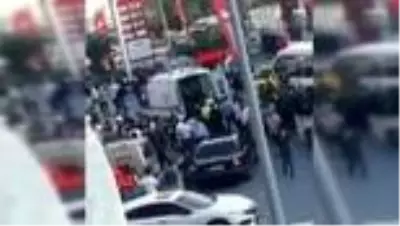 Arnavutköy'de yolun karşısına geçmek isteyen yaşlı adama otomobil çarptı