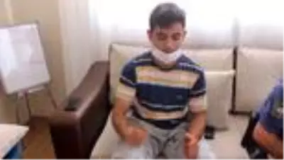 Hırsızlık zanlısı 3 kadın yakalandı Hırsızlık zanlısı 3 kadın yakalandı