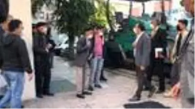Kars'ta vatandaştan Vali Öksüz'e hizmet teşekkürü: Kurban olayım sana Kars'ta vatandaştan Vali Öksüz'e hizmet teşekkürü: Kurban olayım sana