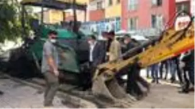 Kars'ta vatandaştan Vali Öksüz'e hizmet teşekkürü: Kurban olayım sana Kars'ta vatandaştan Vali Öksüz'e hizmet teşekkürü: Kurban olayım sana