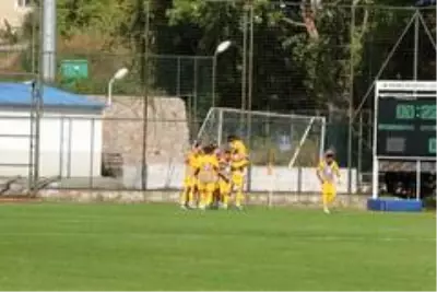 Misli.com 3. Lig: Belediye Derincespor: 2 1877 Alemdağspor: 0 Misli.com 3. Lig: Belediye Derincespor: 2 1877 Alemdağspor: 0