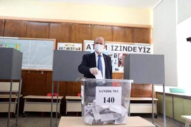 Son dakika: KKTC'de Cumhurbaşkanlığı seçimleri ikinci tura kaldı Son dakika: KKTC'de Cumhurbaşkanlığı seçimleri ikinci tura kaldı