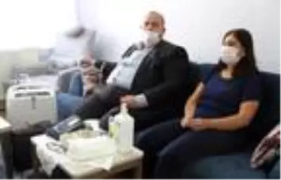 Zorluklara birlikte göğüs geren engelli çift, koranavirüsü de yendi
