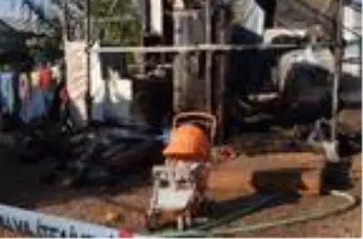 6 aylık Suriyeli bebek, ailesi serada çalışırken evde çıkan yangında hayatını kaybetti 6 aylık Suriyeli bebek, ailesi serada çalışırken evde çıkan yangında hayatını kaybetti