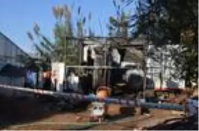 6 aylık Suriyeli bebek, ailesi serada çalışırken evde çıkan yangında hayatını kaybetti 6 aylık Suriyeli bebek, ailesi serada çalışırken evde çıkan yangında hayatını kaybetti