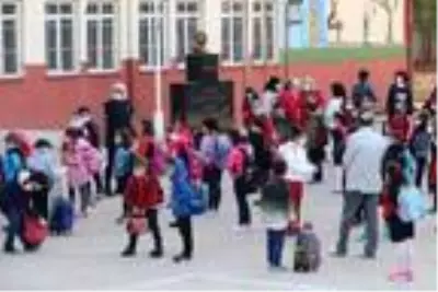 Eskişehir'de yüz yüze eğitimin ikinci aşaması başladı Eskişehir'de yüz yüze eğitimin ikinci aşaması başladı
