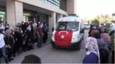 Son dakika haberi | Hayatını kaybeden Kilis Belediye Başkanı Bulut için belediye önünde tören düzenlendi Son dakika haberi | Hayatını kaybeden Kilis Belediye Başkanı Bulut için belediye önünde tören düzenlendi