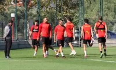 İlhan Palut: 'Fenerbahçe maçını kazanmak için mücadele edeceğiz' İlhan Palut: 'Fenerbahçe maçını kazanmak için mücadele edeceğiz'