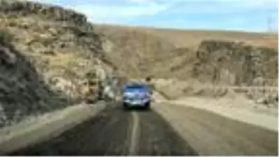 Karakurt HES Barajı nedeniyle bir süredir yapımı devam eden bağlantı yolunun büyük bölümü tamamlandı