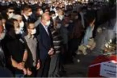 Son dakika haberi! Kilis Belediye Başkanı Bulut, hayatını kaybetti (2) Son dakika haberi! Kilis Belediye Başkanı Bulut, hayatını kaybetti (2)