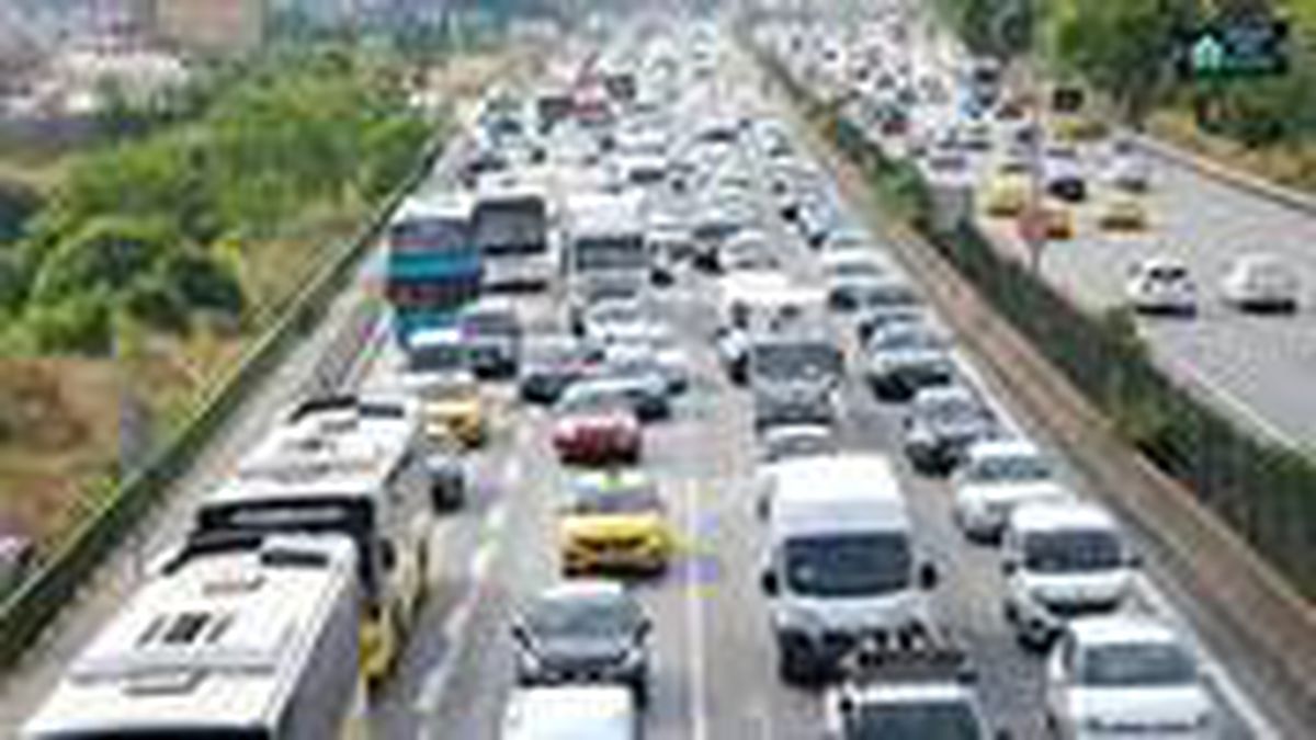 Okulların açılmasıyla İstanbul güne trafikle başladı