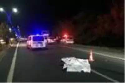 Son dakika haber: Otomobilin çarptığı yaya öldü Son dakika haber: Otomobilin çarptığı yaya öldü
