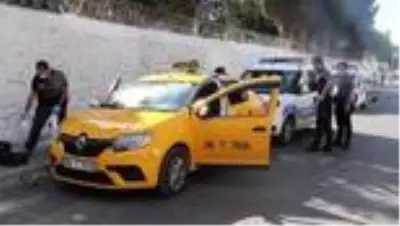 İzmir'de takside fenalaşan yolcu hayatını kaybetti