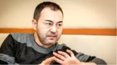 Ünlü şarkıcı Serdar Ortaç 'Ülke ekonomisi kötü' diyenlere sert çıkıştı: Nankörlük yapmayın Ünlü şarkıcı Serdar Ortaç 'Ülke ekonomisi kötü' diyenlere sert çıkıştı: Nankörlük yapmayın