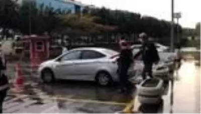 Son dakika haber... Bahçelievler'deki sahte içki operasyonunda 3 kişi tutuklandı Son dakika haber... Bahçelievler'deki sahte içki operasyonunda 3 kişi tutuklandı