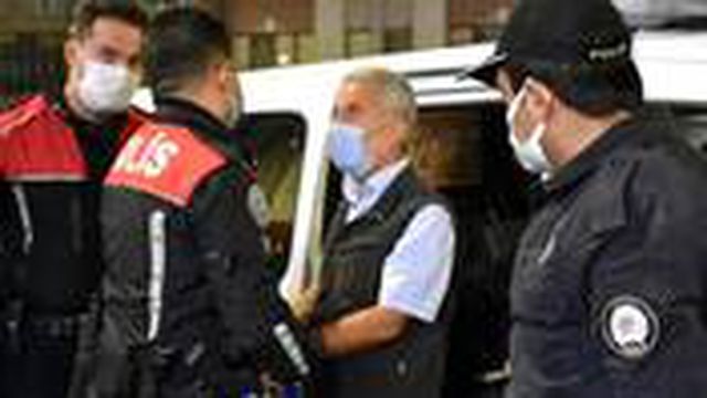 Güvenlik kameraları gerçeği ortaya çıkardı! 54 yaşındaki adam, küçük kıza cinsel istismarda bulundu Güvenlik kameraları gerçeği ortaya çıkardı! 54 yaşındaki adam, küçük kıza cinsel istismarda bulundu