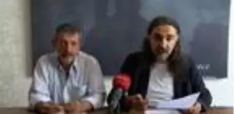 Ahmet Kaya: 'İki Gözüm Ahmet' filminin yönetmeni Şavata: Yayınlanmasında hiçbir engel yok Ahmet Kaya: 'İki Gözüm Ahmet' filminin yönetmeni Şavata: Yayınlanmasında hiçbir engel yok