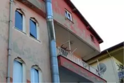 Isparta'da kadın cinayeti Isparta'da kadın cinayeti