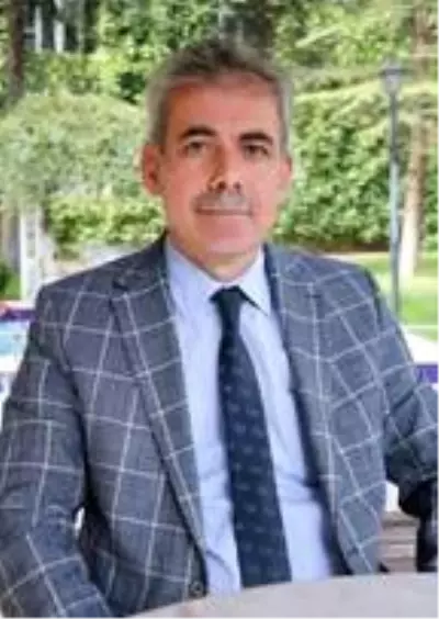 Şehrin ortasında botanik bahçesini andıran okul Şehrin ortasında botanik bahçesini andıran okul