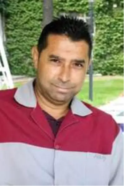 Şehrin ortasında botanik bahçesini andıran okul Şehrin ortasında botanik bahçesini andıran okul