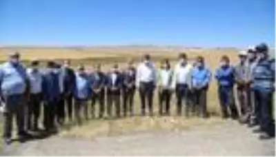 Son dakika gündem: Sivas'ta doğal afetlerden zarar gören çiftçilere 8 milyon TL ödenecek Son dakika gündem: Sivas'ta doğal afetlerden zarar gören çiftçilere 8 milyon TL ödenecek