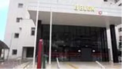 4 ayrı kuyumcuya sahte bilezik vererek 13 bin 863 TL dolandırdı 4 ayrı kuyumcuya sahte bilezik vererek 13 bin 863 TL dolandırdı