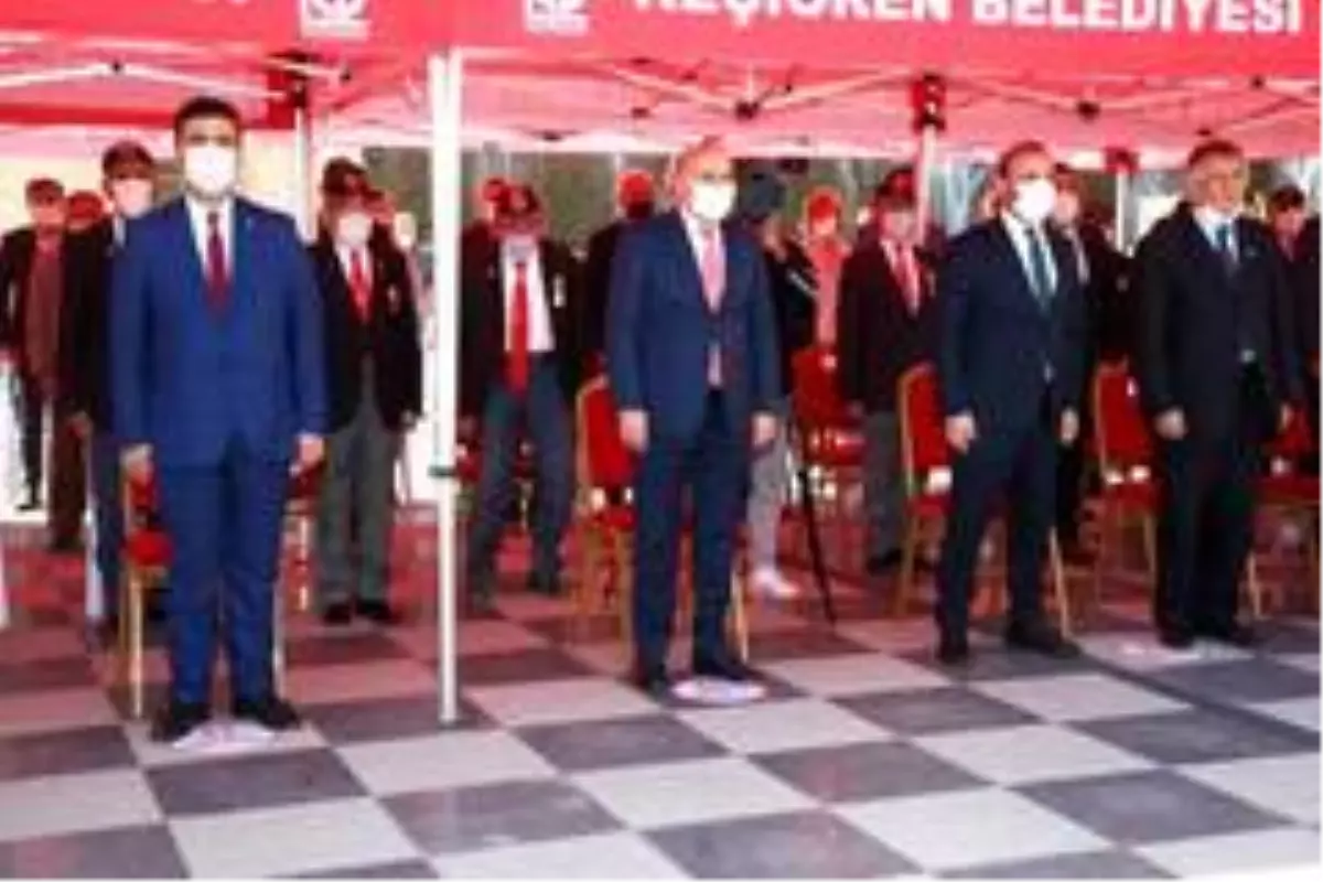 Keçiörenliler Ankara'nın başkent oluşunun 97'nci yılını kutladı