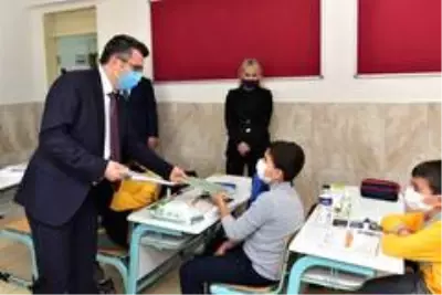 Başkan Yılmaz'dan miniklere öğüt Başkan Yılmaz'dan miniklere öğüt